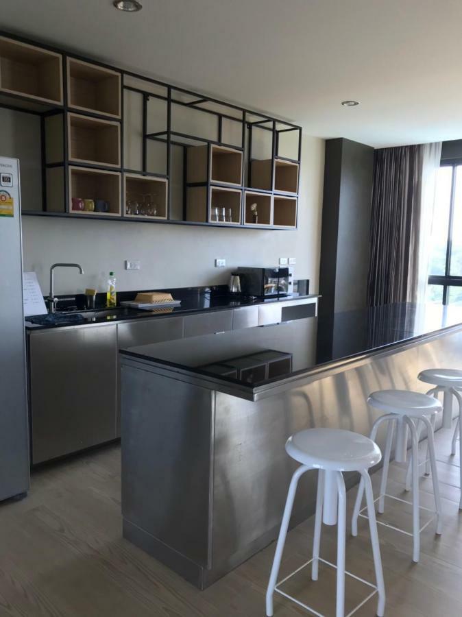 The Residence Thepkanjana Ban Khlong Krathum Baen Exterior foto